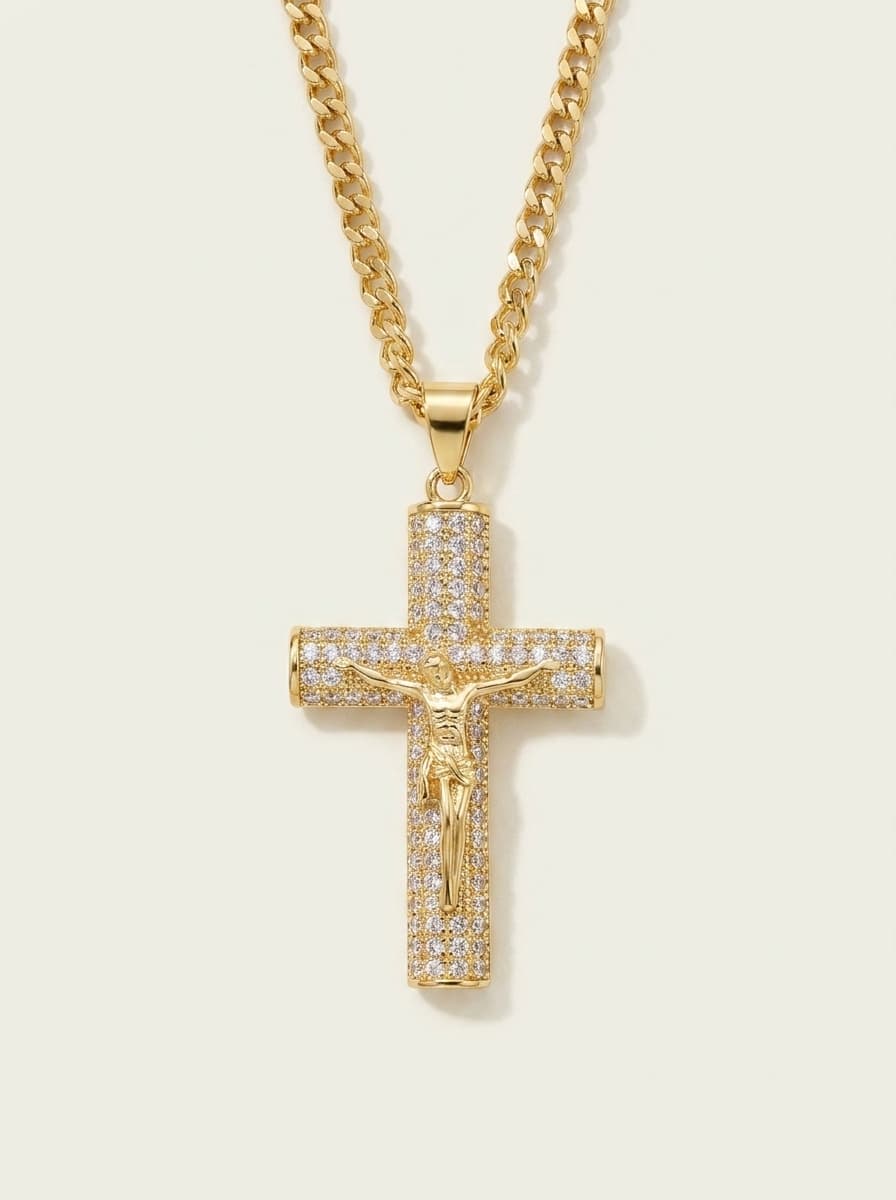 Grand collier croix en zircon, plaqué or, incrusté de diamants