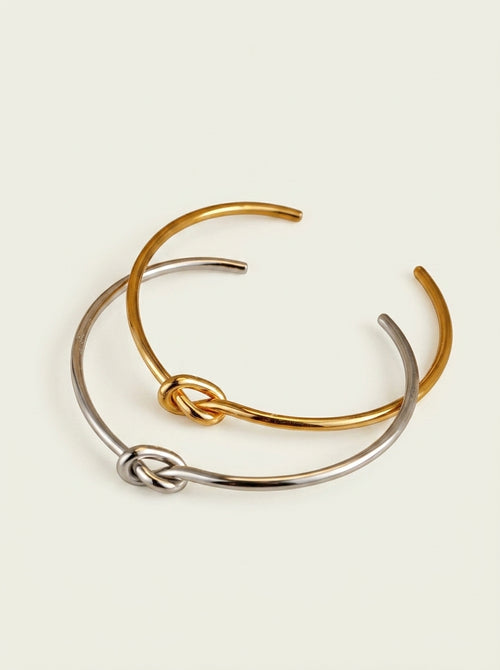 Classic Knot Bracelet