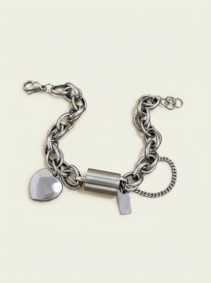 Bold & Chunky Chain Heart Bracelet