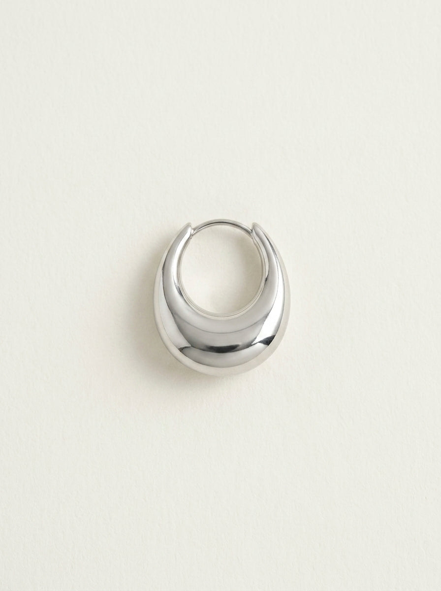 Boucles d'oreilles créoles fines et élégantes en argent S925