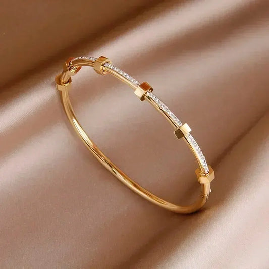 Bracelet jonc hexagonal en diamant chic