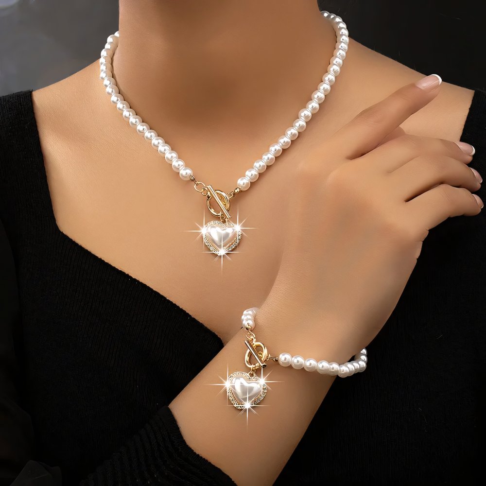 2pc Beaded Heart Pendant Bracelet and Necklace Set